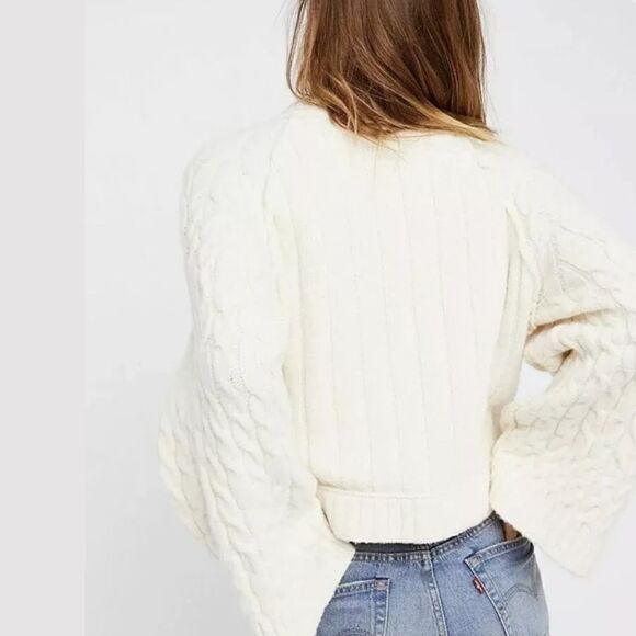 NEW FREE PEOPLE SNOWBIRD CABLE KNIT SWEATER IVORY - Picture 4 of 4